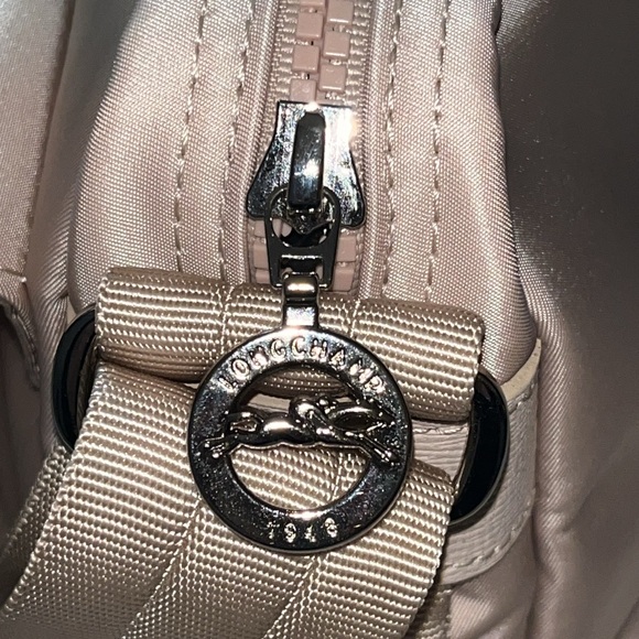 NWOT Longchamp messenger bag - Picture 7 of 16